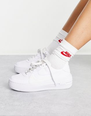 Кроссовки на платформе Nike Air Force 1 тройного белого цвета Nike